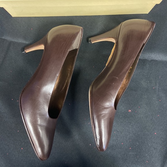 Cole Haan Brown Heels (1220) - Picture 4 of 7